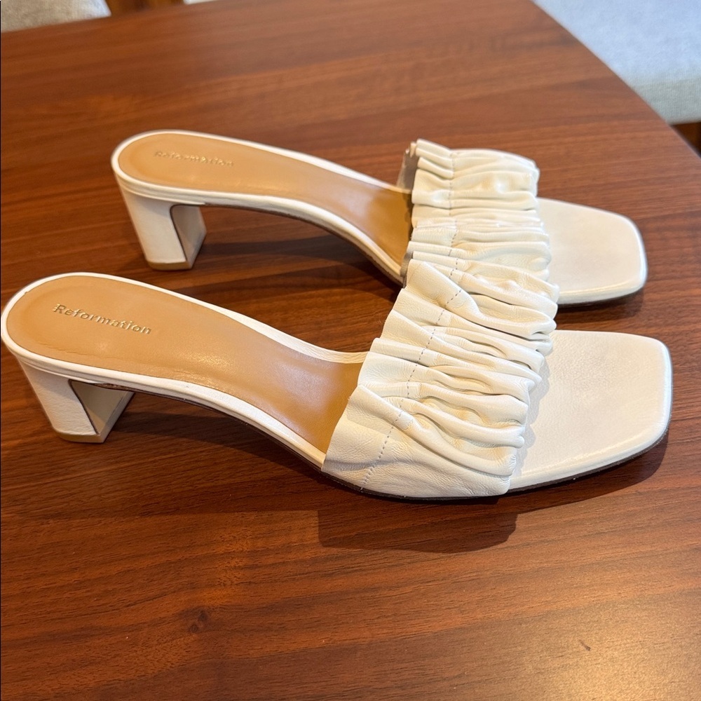 Reformation Shereen Ruched Block Heel Mule Size 9 - Picture 5 of 10